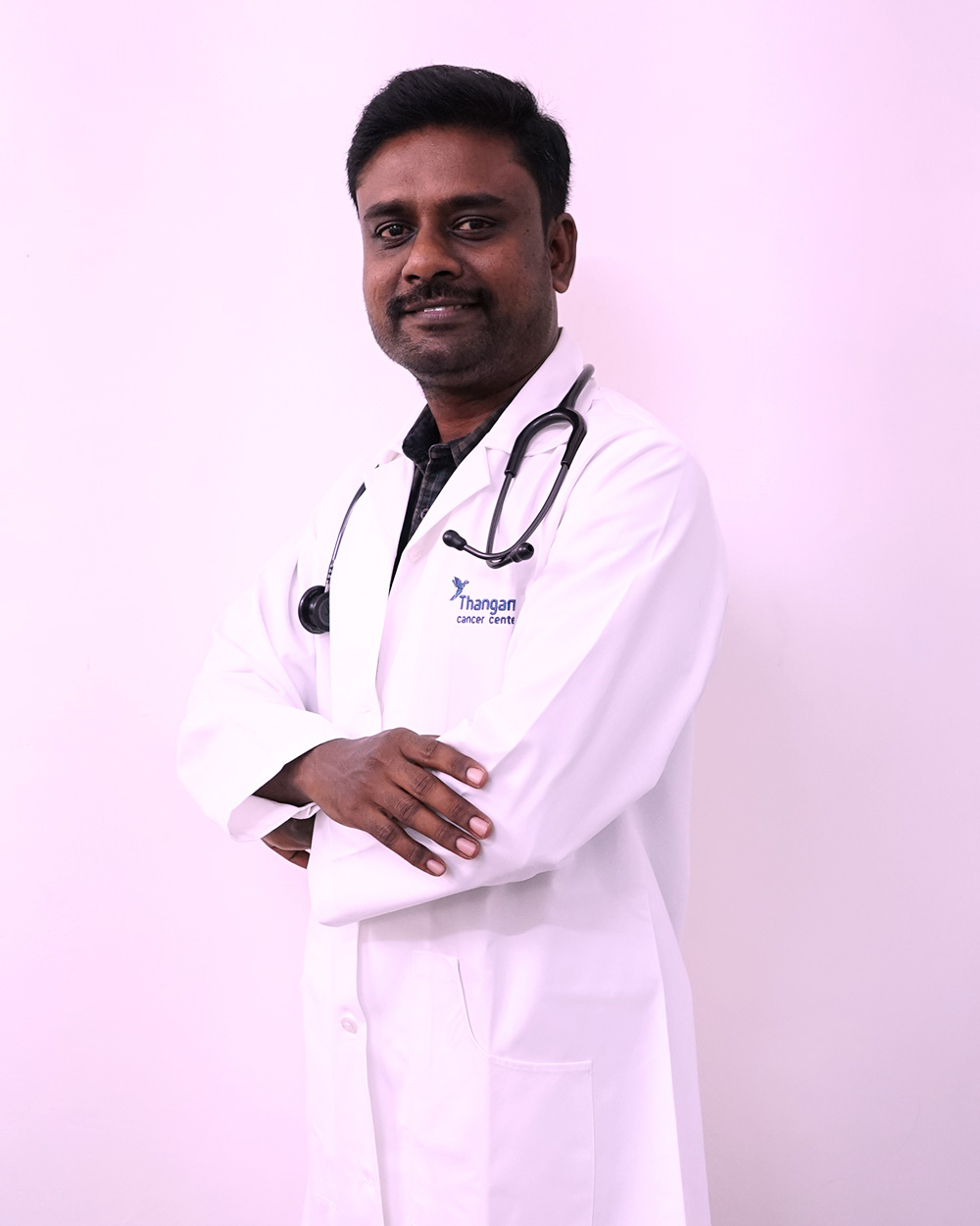 https://thangamcancercenter.com/file/wp-content/uploads/2023/10/Dr.Hariprasath02-PULMONOLOGY.jpg